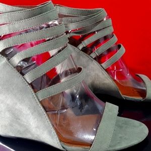 Ashley Stewart shoes size 10 NEW SHOES 😎👟 NEW SHOES 😎👟 NEW SHOES 😎👟 NEW 👟